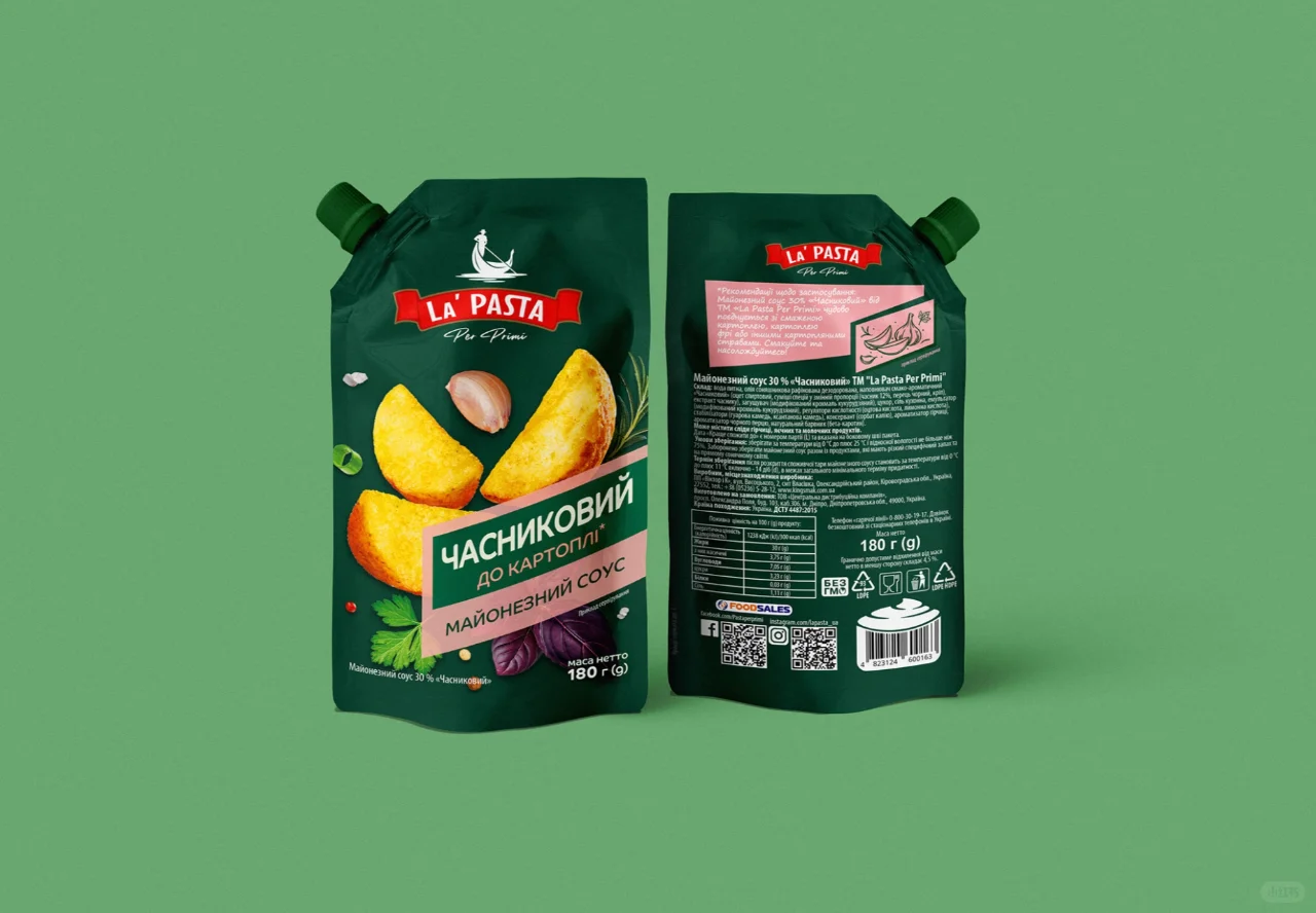 Custom stand up spout pouch for sauce and food packaging