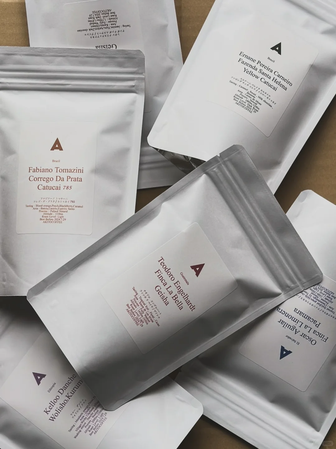 Custom stand up pouch for coffee and food packaging