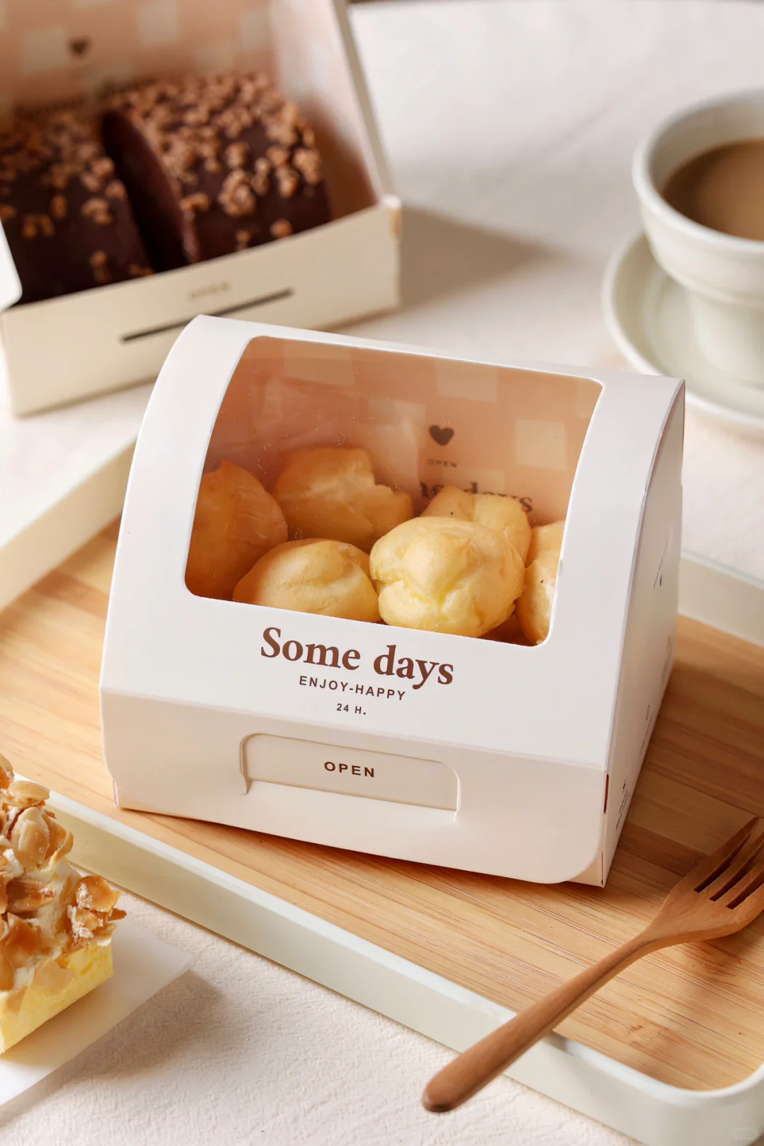 paper window food box for bakery dessert 2