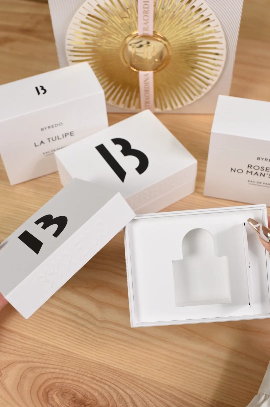 specialty paper embossed rigid box luxury packaging 2